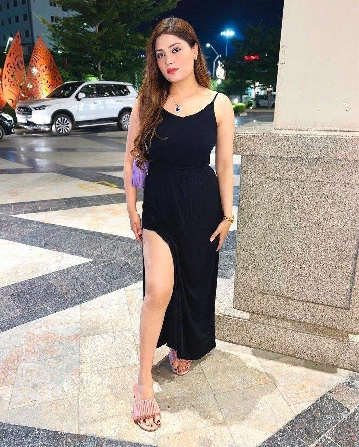 Independent escort in Ahmedabad